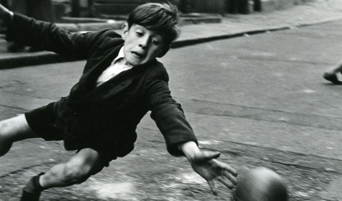 Roger Mayne: Youth review – an 'absorbing' picture of postwar Britain ...