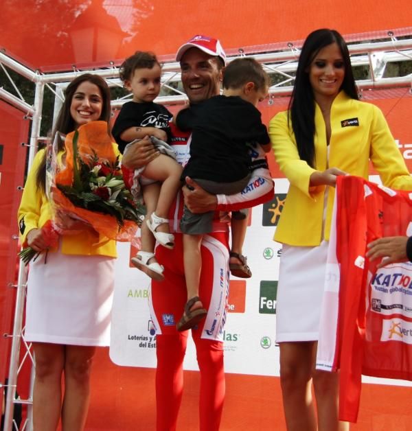 Joaquim Rodriguez brought his family onto the race leader's podium