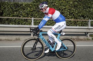 Mathieu van der Poel (Alpecin-Fenix) was again riding his adapted Canyon Aeroad bike