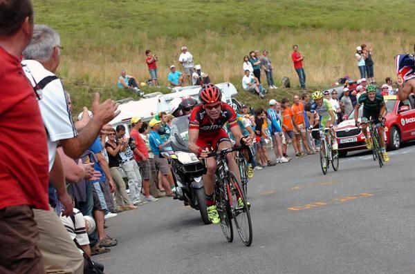 Cadel Evans (BMC) couldn't keep pace with the yellow jersey group on the final climb but moved up one position on GC to sixth overall.