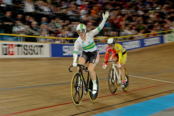 Meares makes it 2-0 against Krupeckaite to win the gold medal in the women