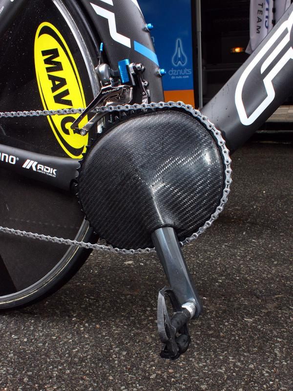 David Millar (Garmin-Transitions) uses French O.symetric chainrings on both his time trial and road bike.