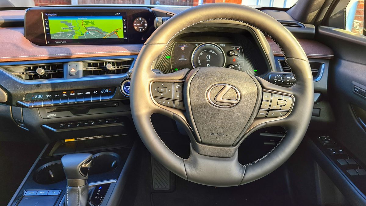 Lexus UX 250h