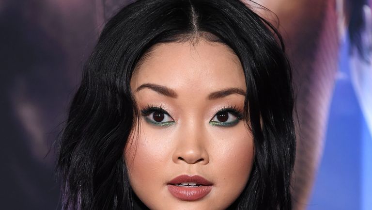 Hair, Face, Eyebrow, Black hair, Beauty, Hairstyle, Purple, Fashion, Electric blue, Lip,