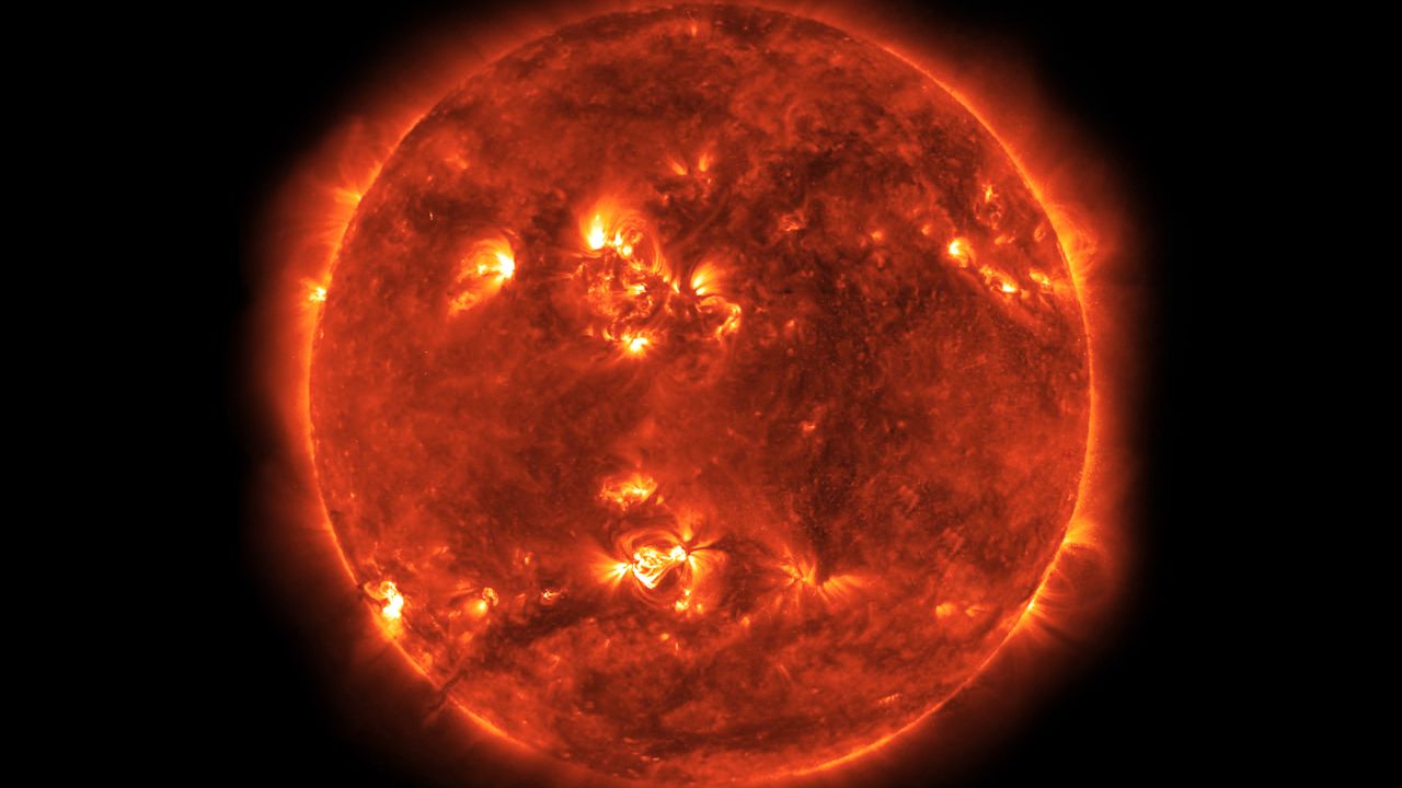 Today's biggest science news: SpaceX launch | Bomb cyclone | Solar flares