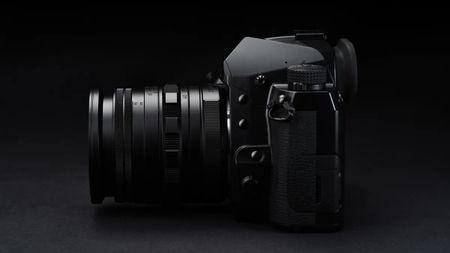 Pentax crowdfund for jet black edition of the K-3 Mark III