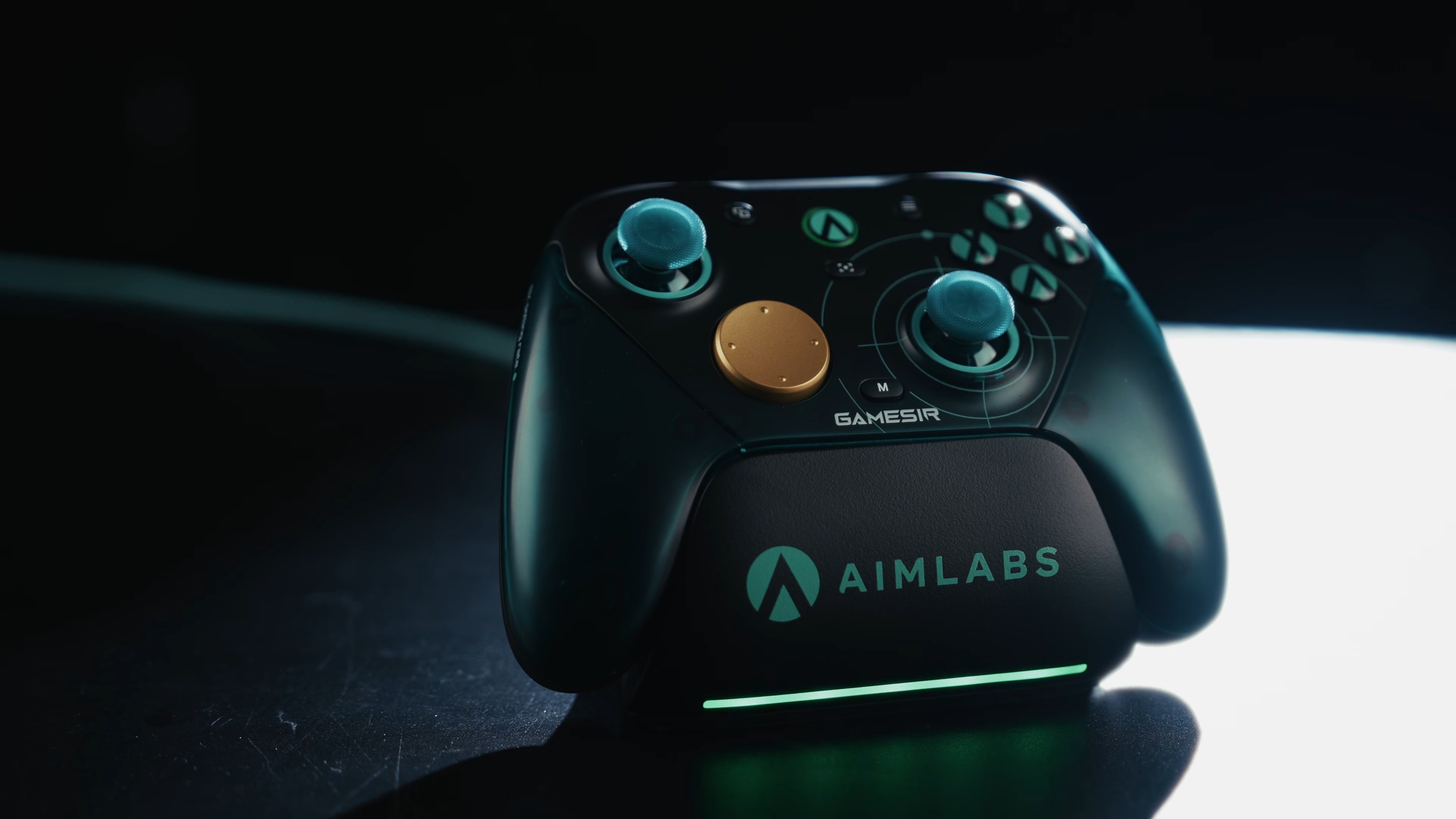 The GameSir G7 Pro Aimlabs 8K PC controller