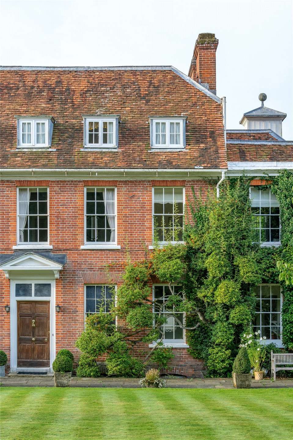 Property for Sale: Hunton Manor