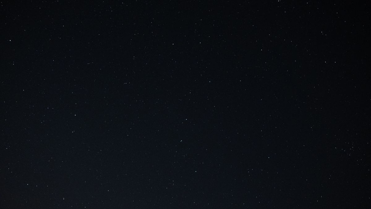 The Big Dipper in the night sky.