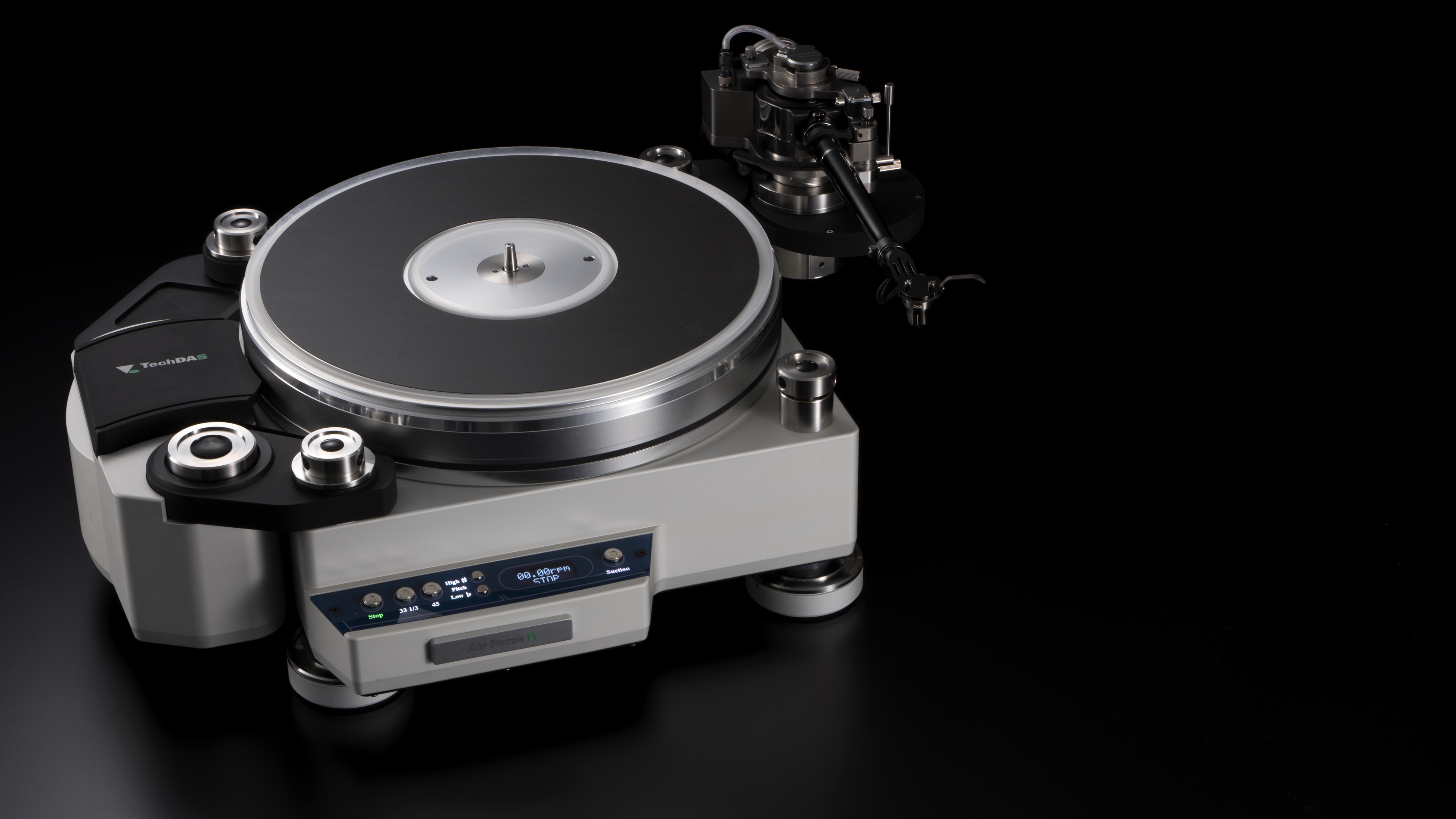 TechDAS Air Force IV turntable in a silver finish 