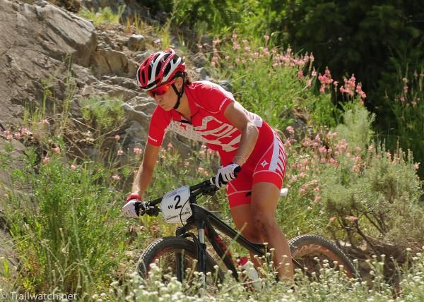 Lea Davison (Specialized) with a firm grip on second place