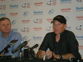 Mike Rann, Premier of South Australia, and Lance Armstrong at their first press conference in Adelaide this year.