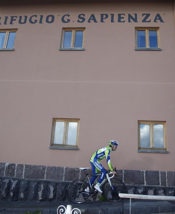Vincenzo Nibali (Liquigas) reaches the Rifugio Sapienza on Mount Etna.