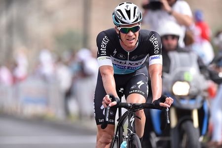 Iljo Keisse (Etixx-QuickStep) took second on the final stage.