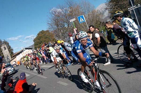 Bettini comes across and was suffering a little bit.