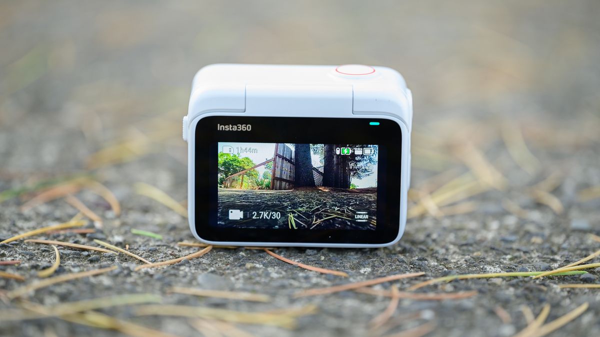 Insta360 Go 3 video on rear screen