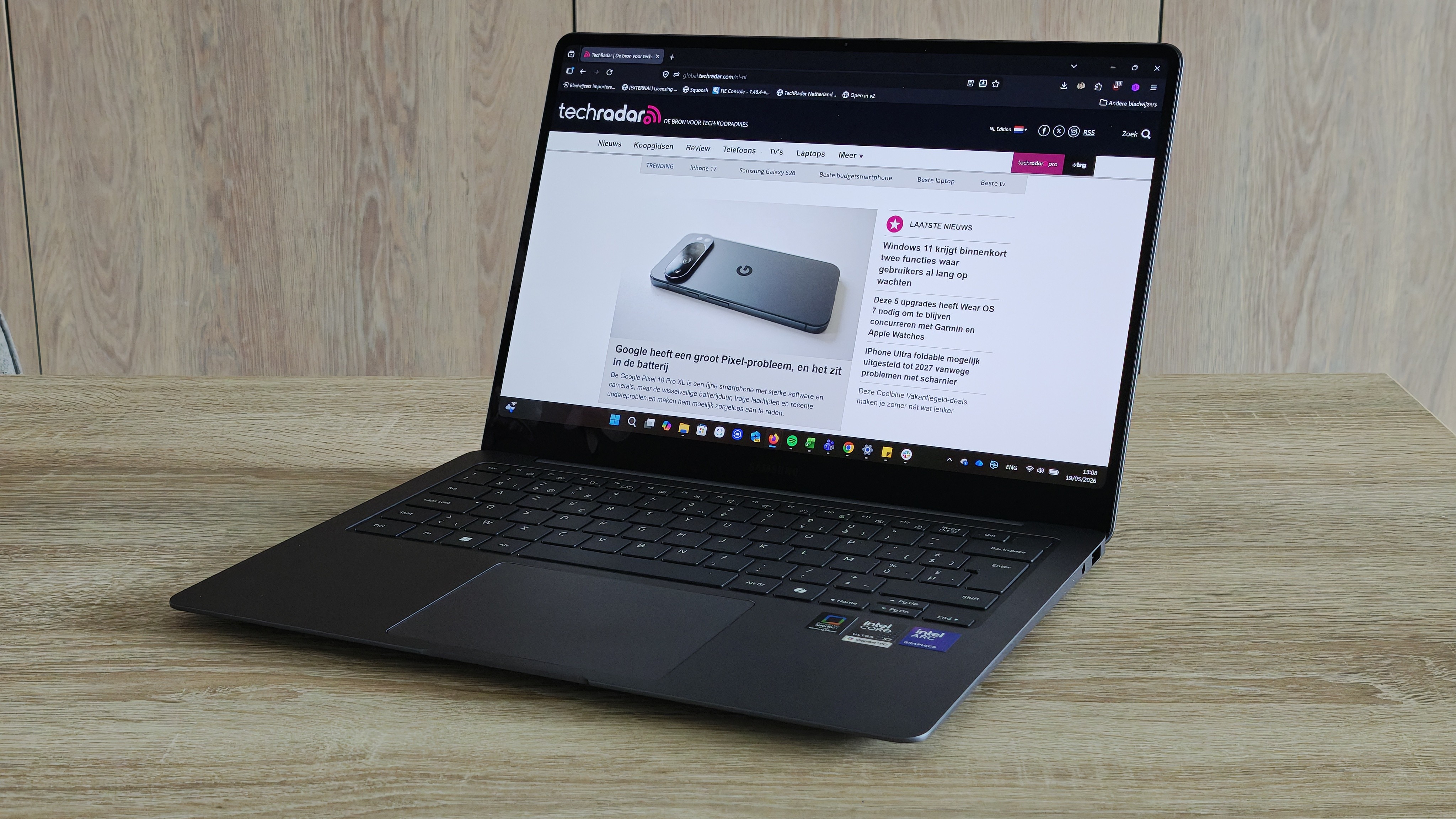 Samsung Galaxy Book6 Pro