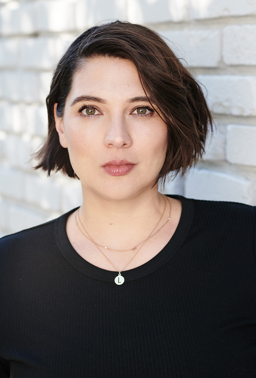 Headshot of author Taylor Jenkins Reid.