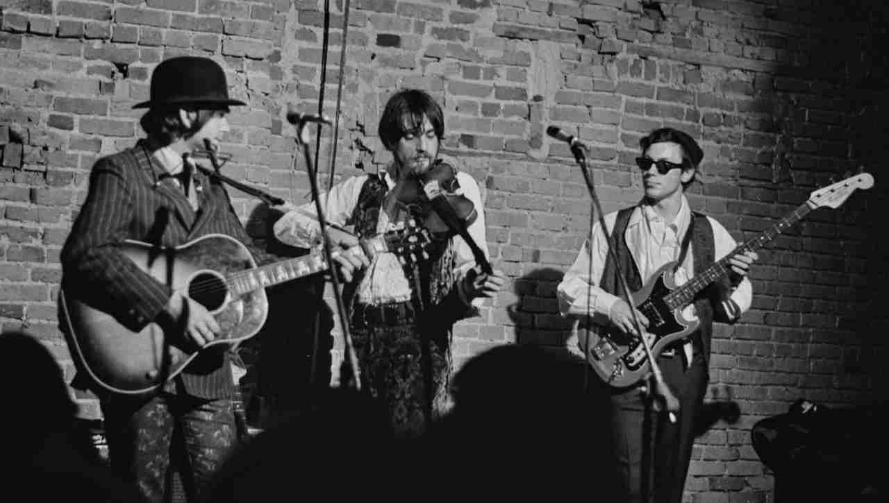 Norman Greenbaum performing onstage with Dr West's Medicine Show and Junk Band in 1967
