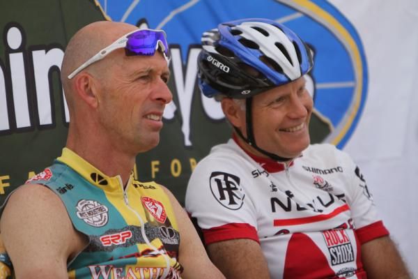 Otis Guy and Joe Breeze, pre-race.