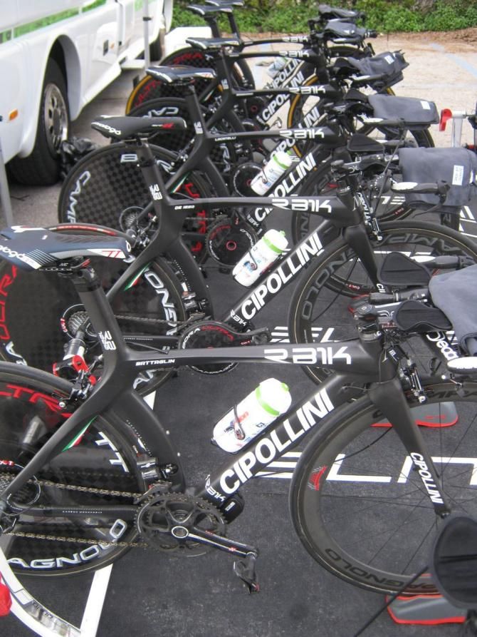 The Bardiani-CSF team use Cipollini RB14 bikes