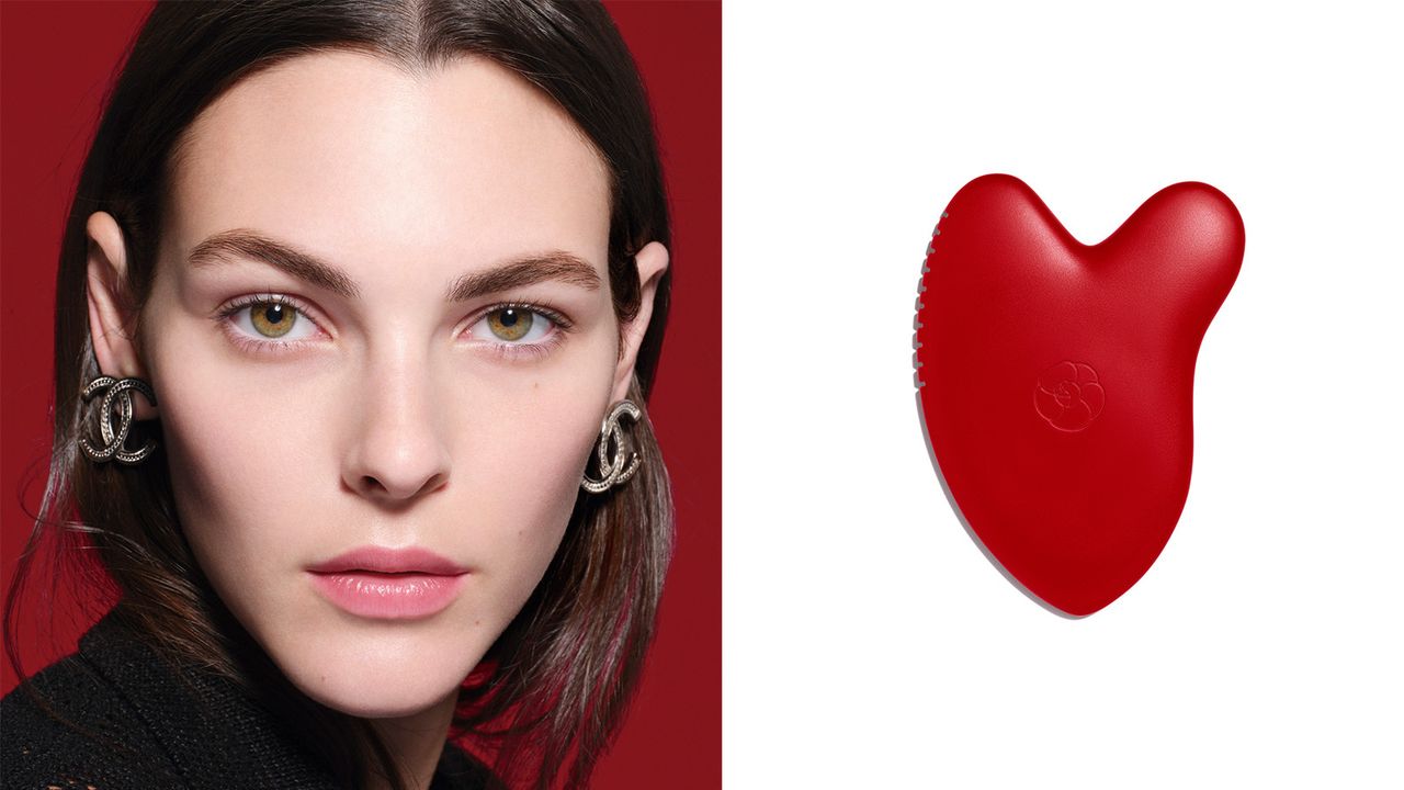 Chanel No.1 de Chanel gua sha tool and model Vittoria Ceretti