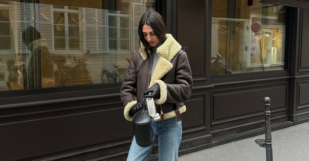 3 Chic Shoes French Women Always Wear With Cigarette Jeans