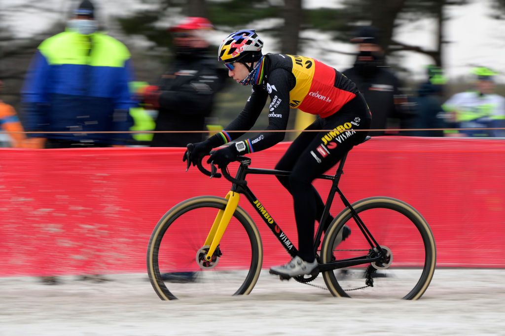 Wout van Aert won his first race in his new Belgian champion&#039;s jersey