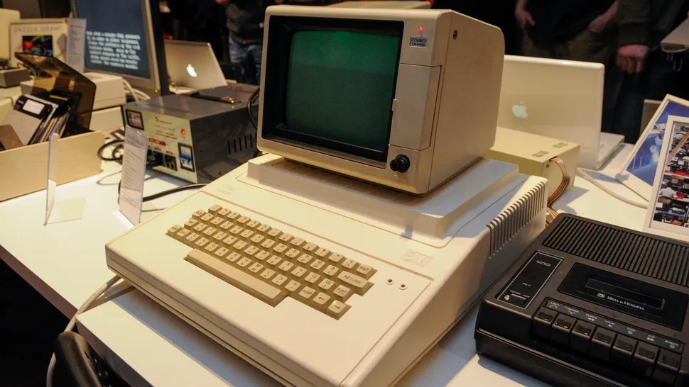 Computing quiz: Can you match these 'ancient'devices to their pictures?