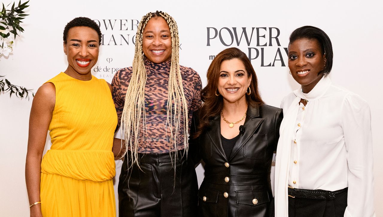 a group of women attending the Marie Claire x Cle de Peau beaute luncheon