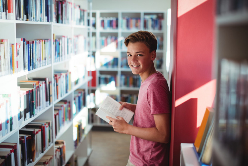 these-are-the-books-that-you-will-read-at-every-stage-in-your-life-4-1556669618-qP7F-column-width-inline
