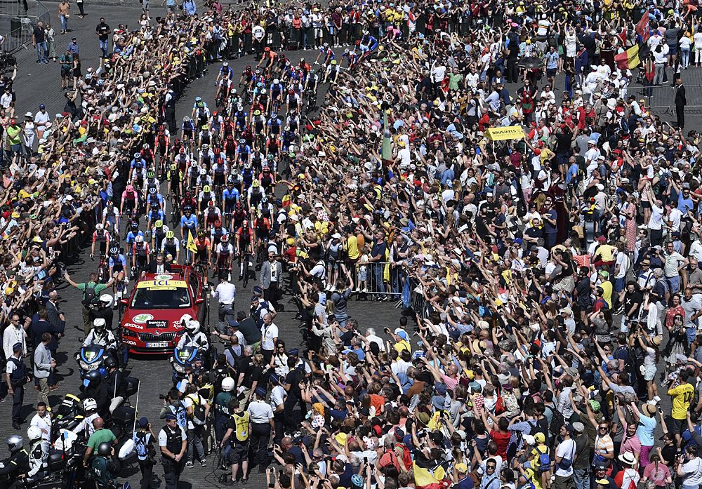 The crowds in Brussels for the start of stage 1 at the Tour de France