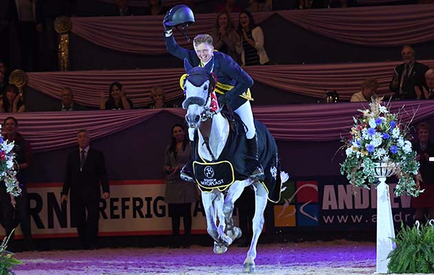 EBOLENSKY owned by Rachael Evison ridden or exhibited by Matthew Sampson in the Senior Foxhunter Championship during the Horse of the Year Show at the NEC near Birmingham, UK between 4th - 8th October 2017