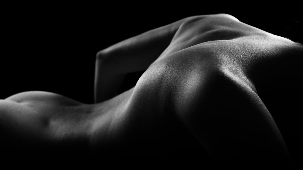 Fine-art nude lighting set-ups