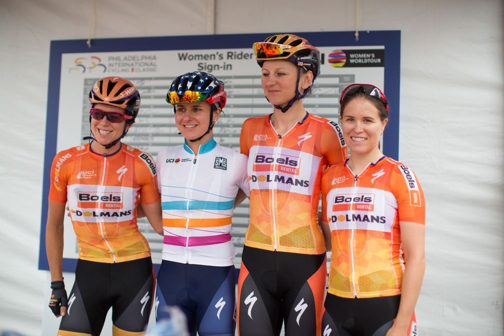 The Boels Dolmans team at sign on
