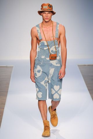 Moschino Spring/Summer 2015 At The London Collections: Mens