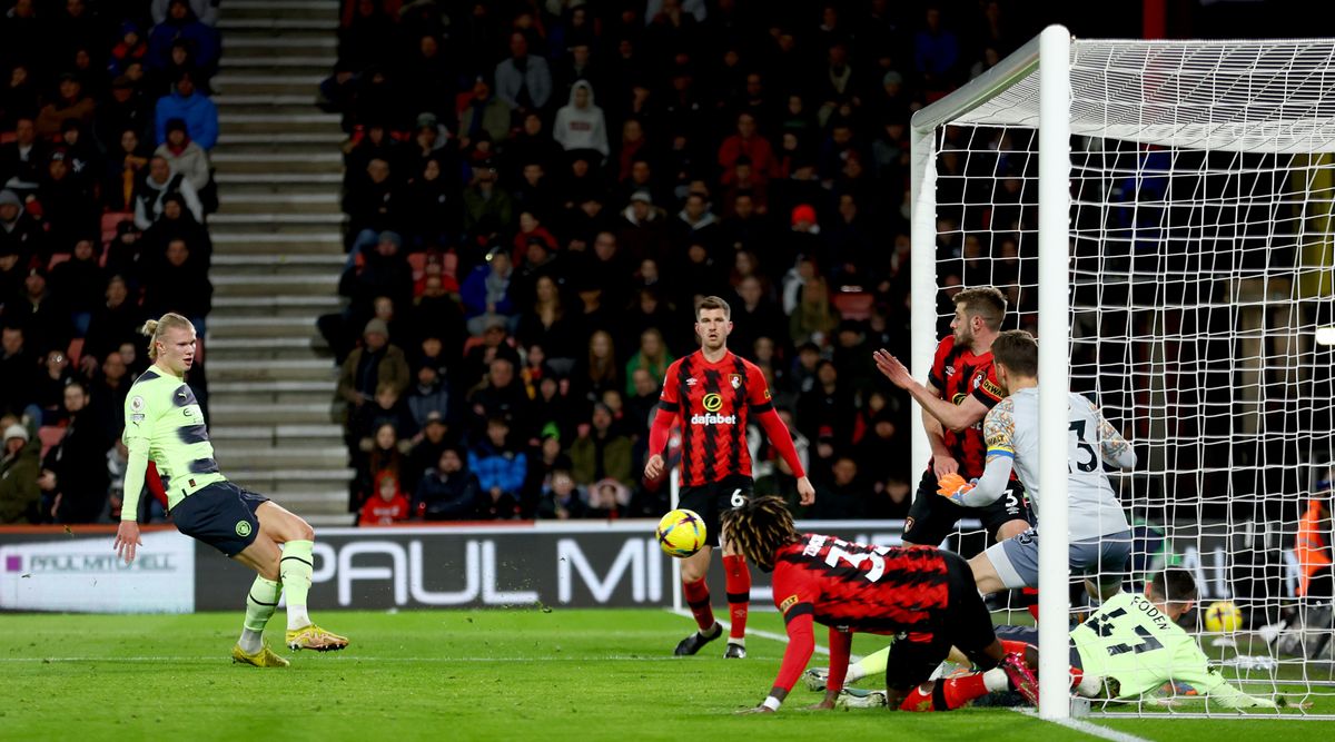 Erling Haaland of Manchester City celebrates after scoring his team&#039;s second goal during the Premier League match between AFC Bournemouth and Manchester City at the Vitality Stadium on 25 February, 2023 in Bournemouth, United Kingdom.