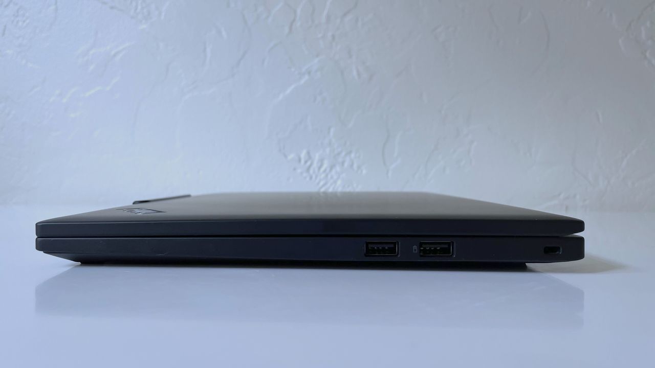 The ports on the right side of the Lenovo ThinkPad T14s Gen 6 on a white table