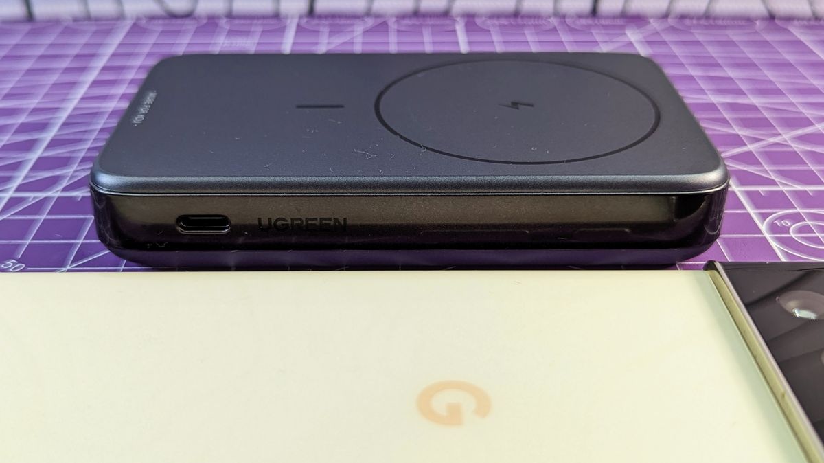 Ugreen MagSafe Wireless Power Bank 10,000mAh