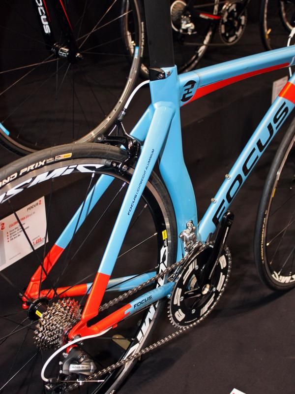 Not surprisingly, the new Culebro Tria frames feature deep-section tubes throughout.