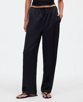 Slim pull-on trousers with satin piping