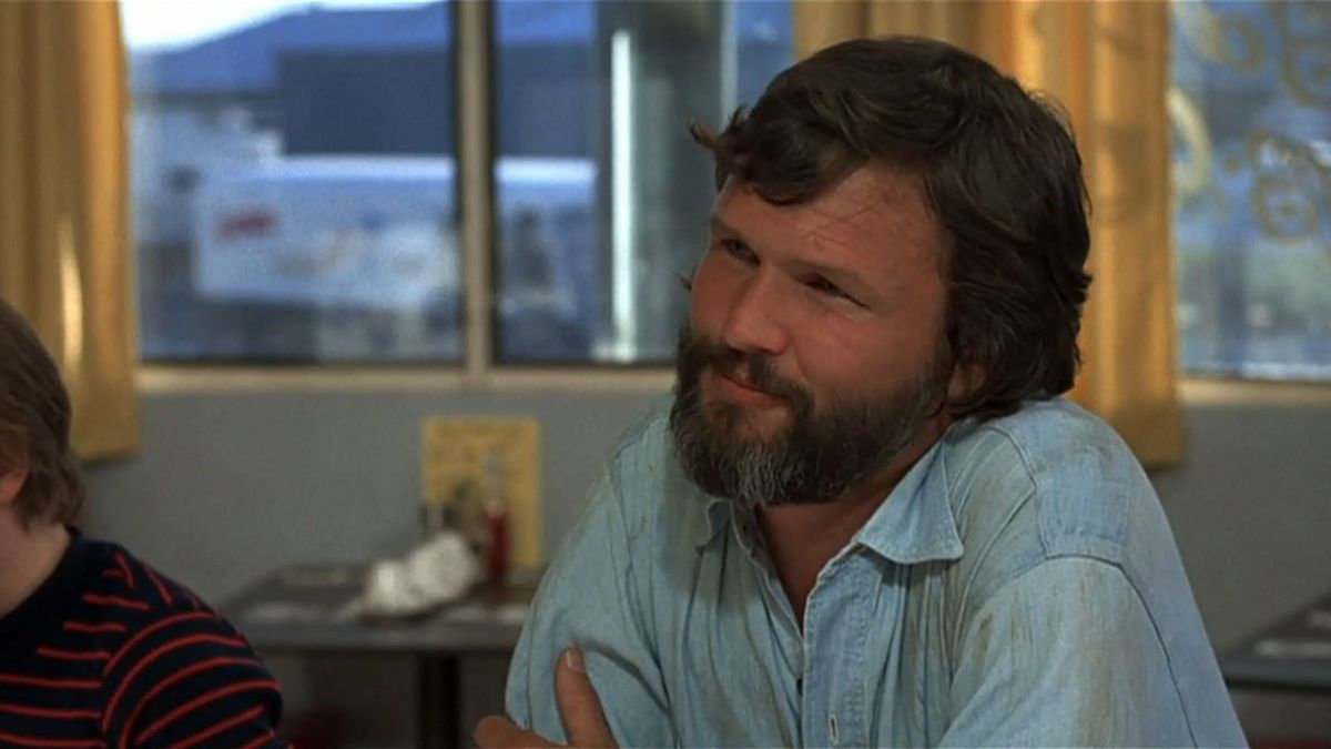 Kris Kristofferson sitting at a diner in Alice Doesn&#039;t Live Here Anymore