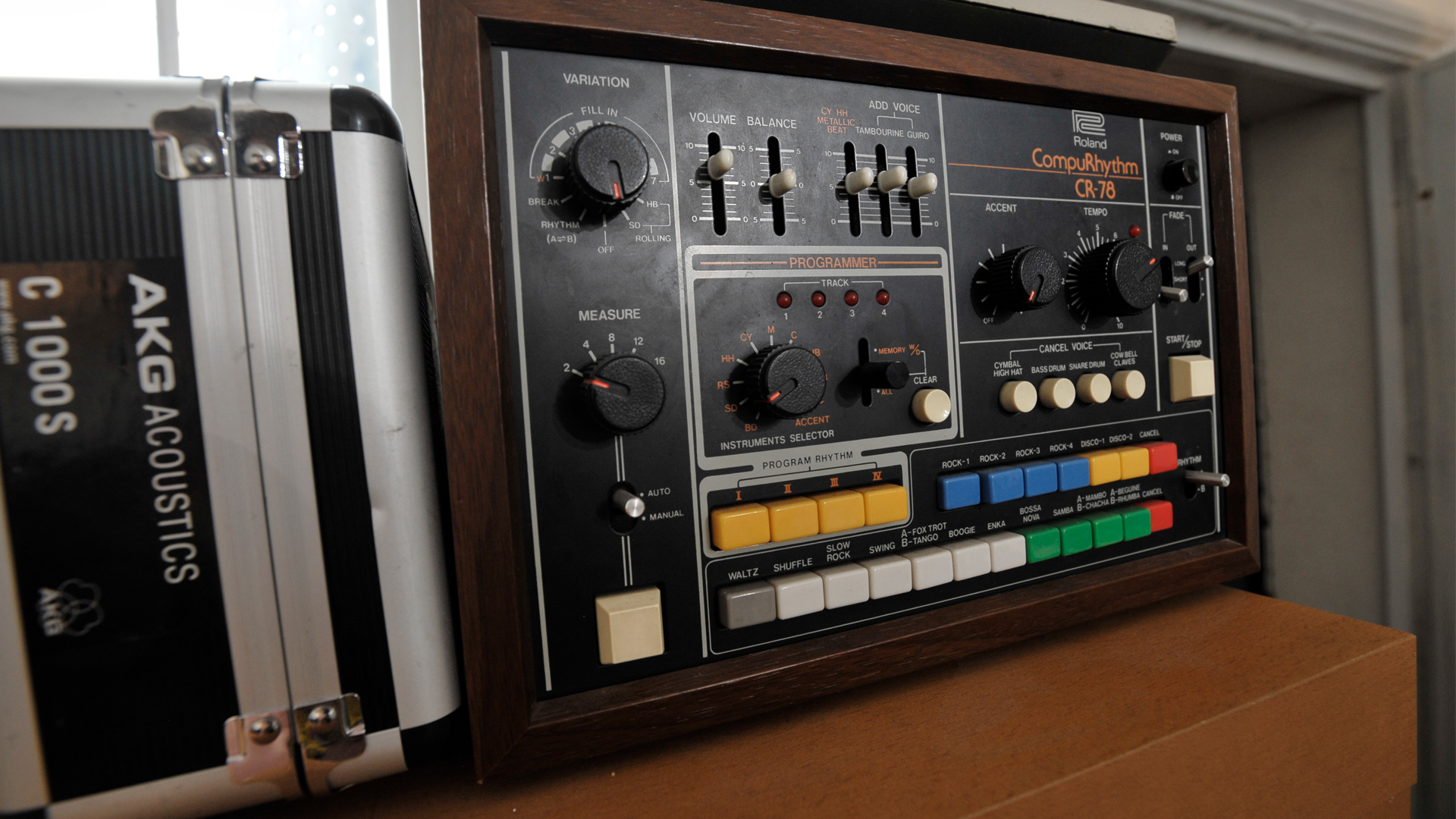 Roland CR-78
