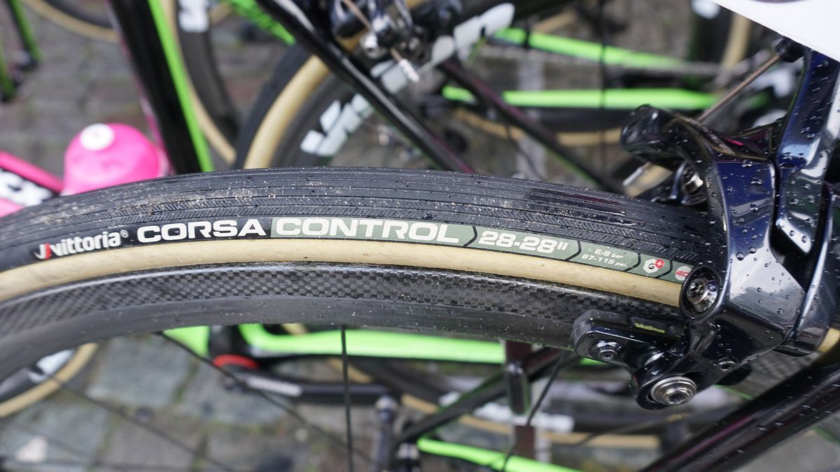 Sep Vanmarcke was running Vittoria Corsa Control 28mm tubulars for the race