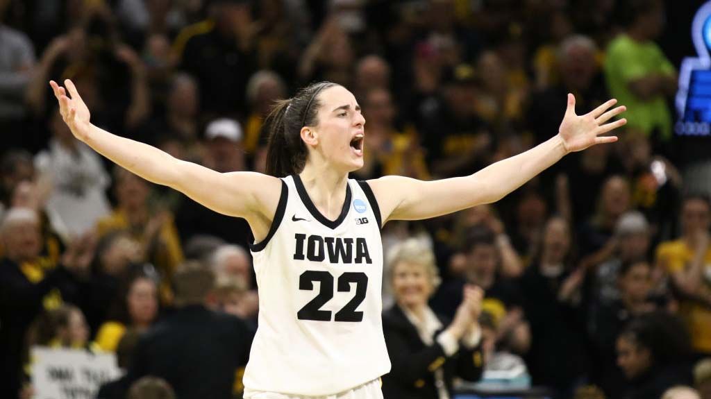 Iowa’s Caitlin ClarkLed ‘Elite 8’ Win Over LSU Monday Averaged a