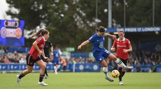 Sam Kerr of Chelsea controls the ball during the FA Women's Super League match between Chelsea and Manchester United at Kingsmeadow on March 12, 23 in Kingston Upon Thames, England.