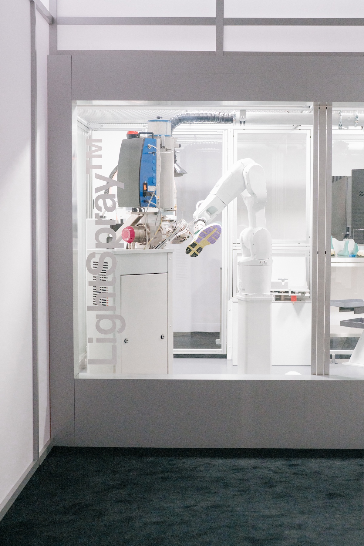 On LightSpray installation in London