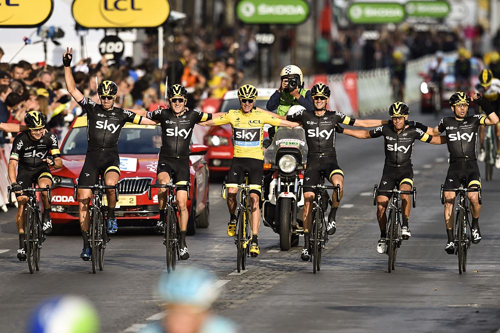 Chris Froome celebrates his Tour de France victory