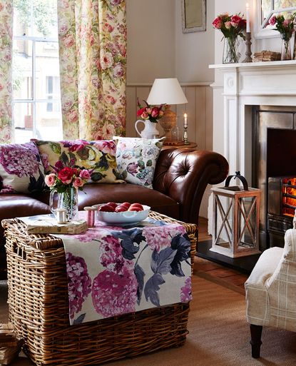 An autumn colour palette helps create a cosy look at home | Ideal Home