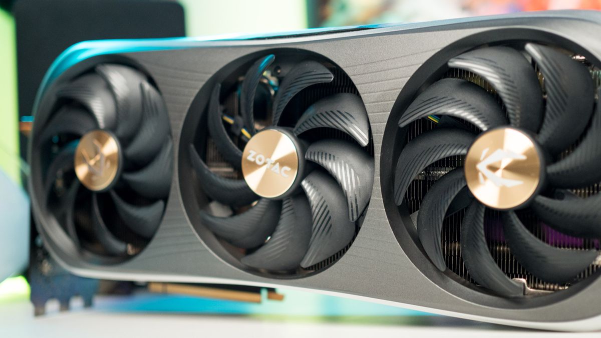 Zotac GeForce RTX 4090 AMP Extreme AIRO